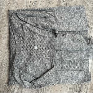 Lululemon Swiftly Tech Long sleeve